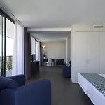 Mar